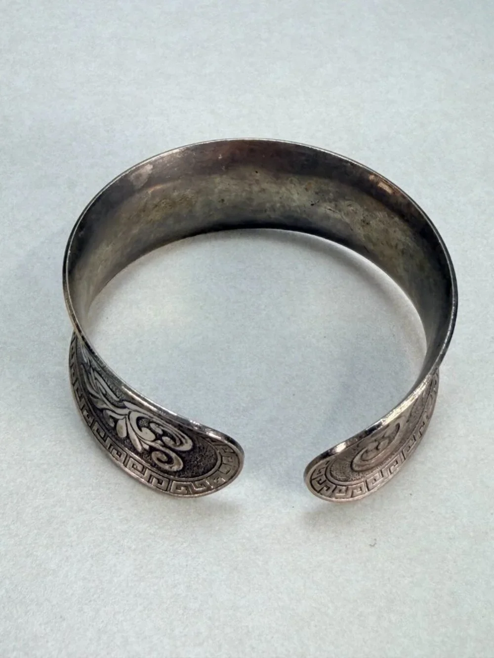 Vintage Tibetan Style Wide Cuff Bracelet Silver Tone Ethnic Tribal Boho